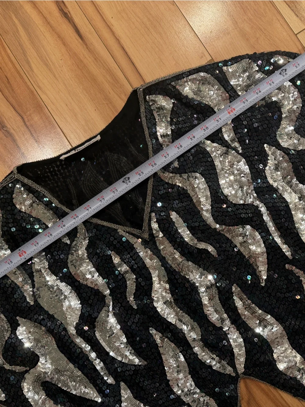 St. Honore NWT Vintage 100% Silk Black & Silver Zebra Sequin Top OS